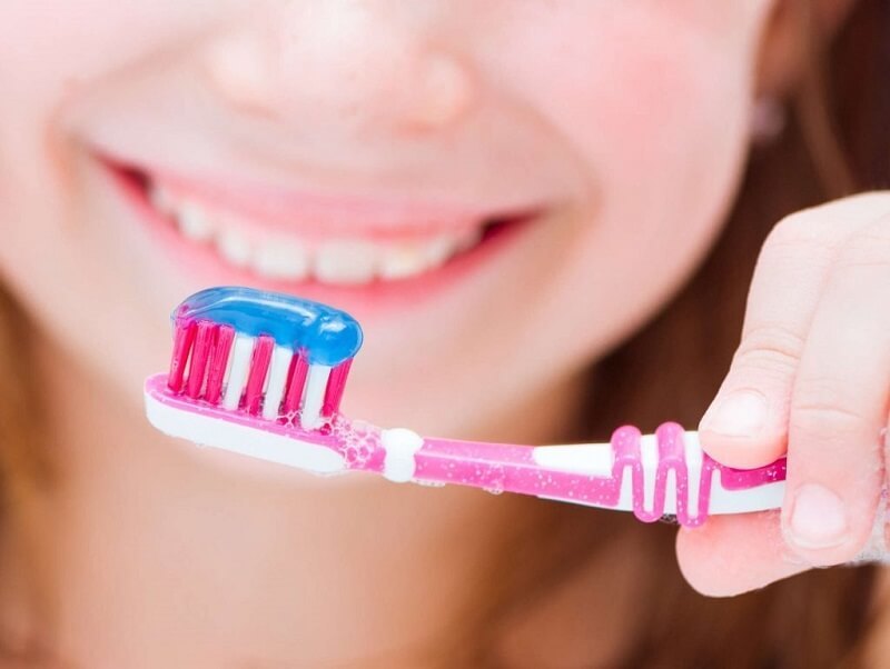 Cách giảm ê buốt răng sau khi tẩy trắng